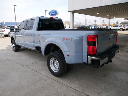 New 2026 Ford F350 Lariat w/ FX4 Off-Road Package image 3