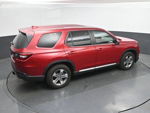 Used 2024 Honda Pilot EX-L image 34