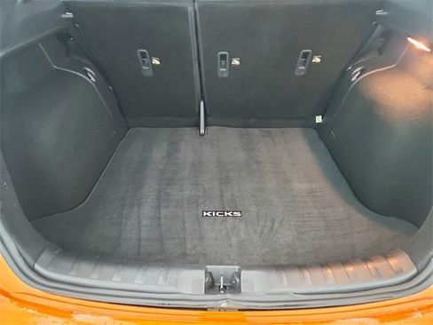 Used 2024 Nissan Kicks SR image 36