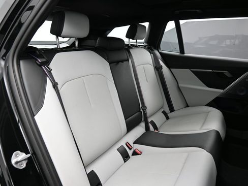 Used 2025 BMW M5 Touring AWD/4WD image 29
