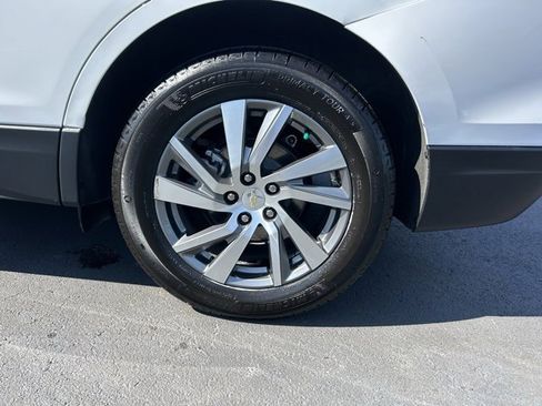 Certified 2023 Chevrolet Equinox LT image 10