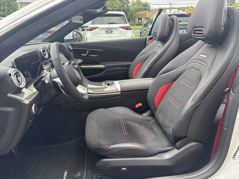 Used 2025 Mercedes-Benz CLE 53 AMG 4MATIC Cabriolet image 15