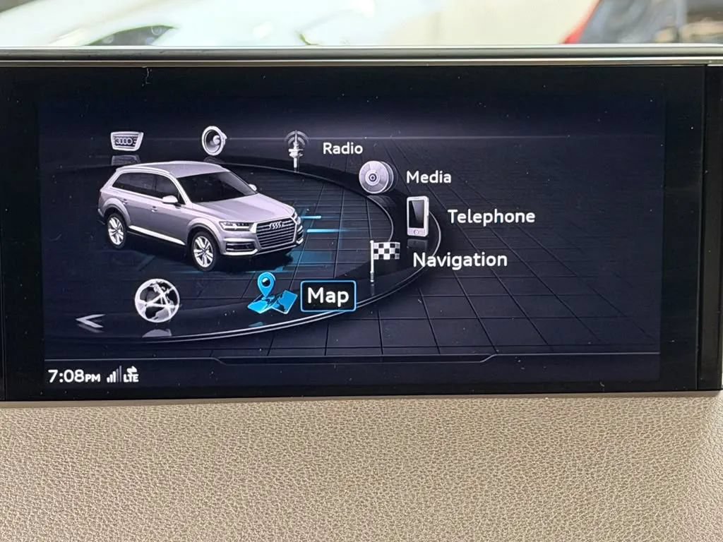 Used 2018 Audi Q7 3.0T Prestige w/ Prestige Package AWD/4WD image 44