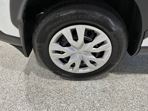Certified 2025 Toyota Corolla Cross L FWD image 21