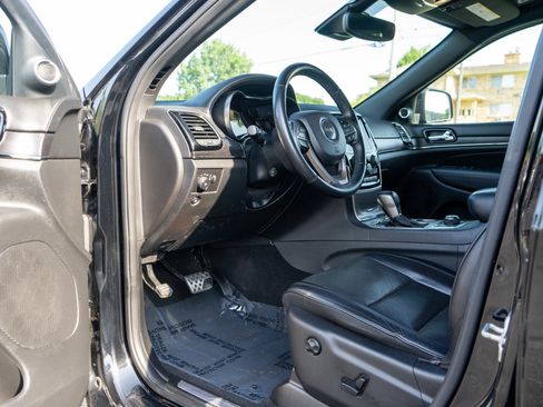 Used 2019 Jeep Grand Cherokee High Altitude AWD/4WD image 14