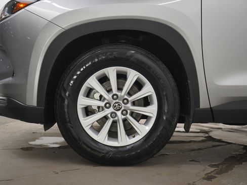 Used 2024 Toyota Grand Highlander XLE image 36