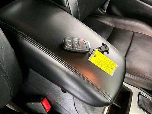 Used 2019 Jeep Grand Cherokee Limited w/ Luxury Group II image 34