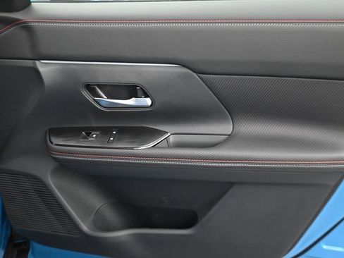 New 2026 Nissan Kicks SR FWD image 31