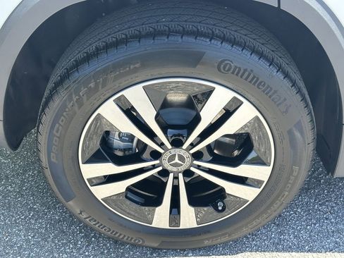 Certified 2025 Mercedes-Benz GLA 250 image 20