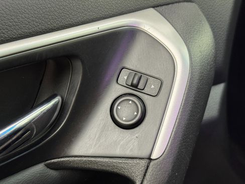 Used 2018 Nissan Altima 2.5 SR w/ SR Midnight Edition image 16