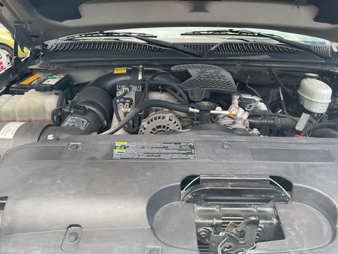 Used 2006 Chevrolet Silverado 3500 LT w/ Heavy-Duty Power Package RWD image 16