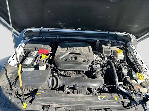 Used 2022 Jeep Wrangler Unlimited Sport image 33