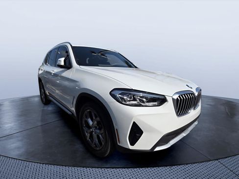 Used 2024 BMW X3 sDrive30i w/ Premium Package RWD image 1