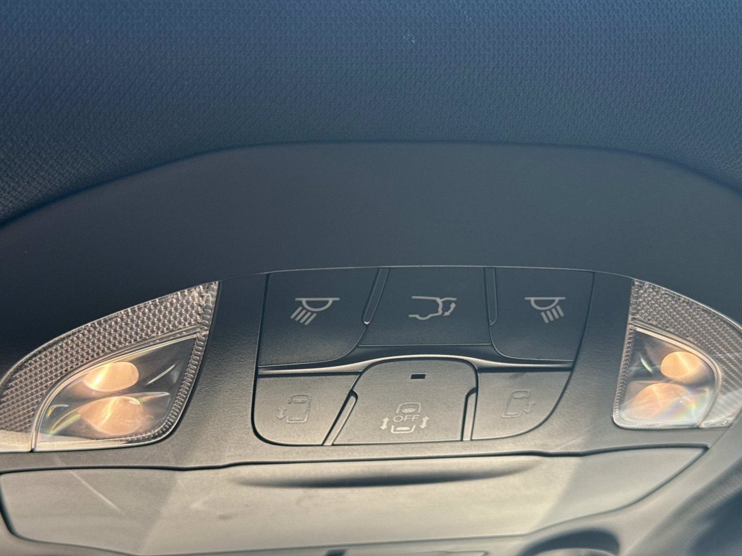 Used 2026 Chrysler Pacifica Limited FWD image 28