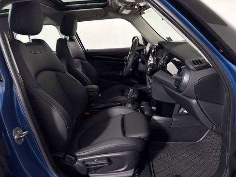 Used 2023 MINI Cooper S image 24