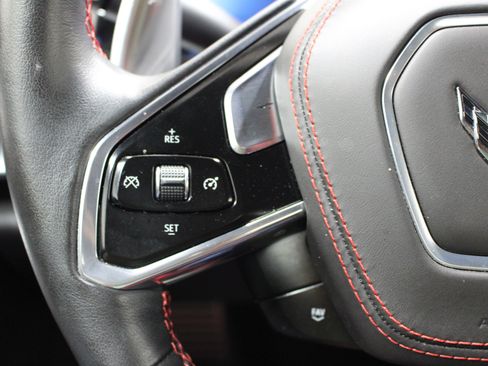 Used 2021 Chevrolet Corvette Stingray Premium Cpe w/ Z51 Performance Package RWD image 13