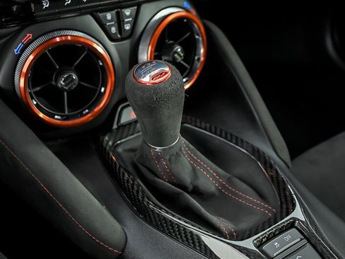 Used 2020 Chevrolet Camaro ZL1 RWD image 27