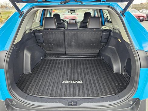Used 2019 Toyota RAV4 Adventure image 14
