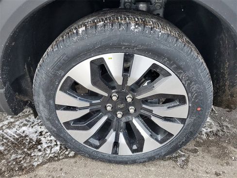 New 2026 Ford Explorer Platinum w/ LUX Leather Package image 32