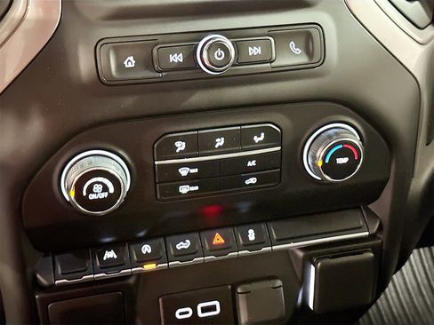 Used 2024 Chevrolet Silverado 1500 Custom w/ Turbomax Blackout Package image 15