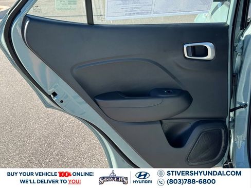 New 2026 Hyundai Venue SE image 18