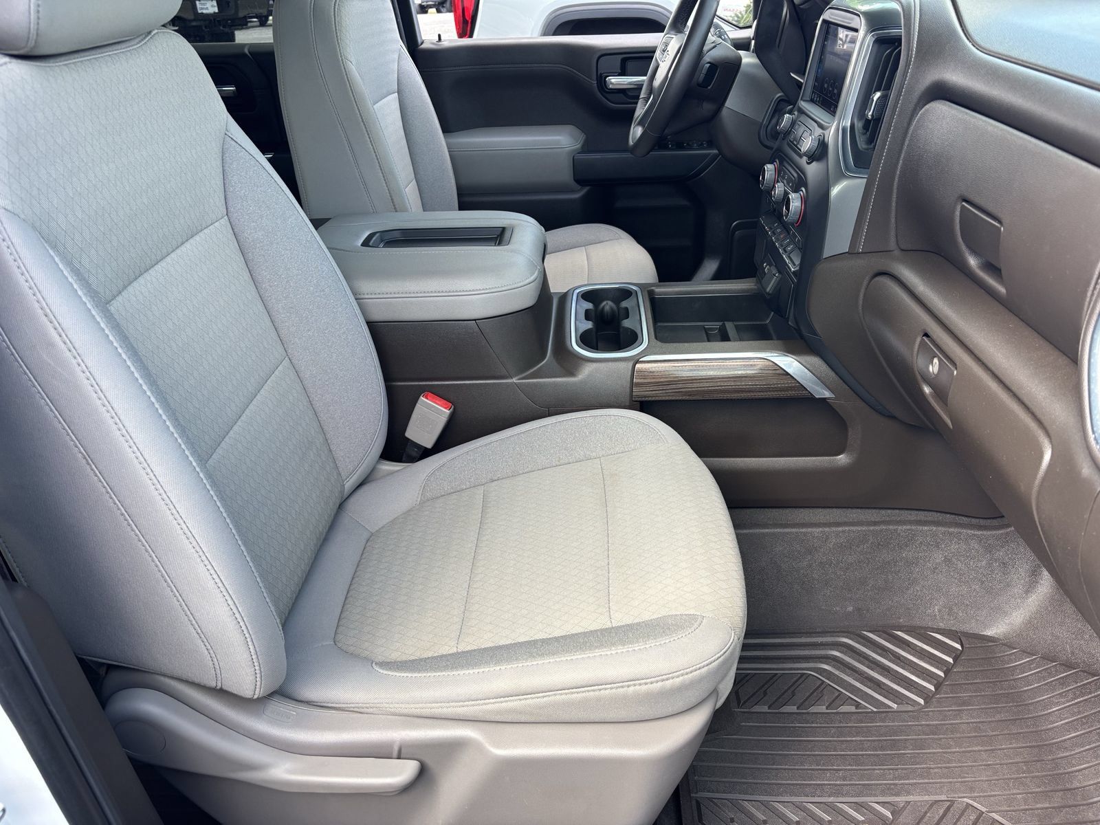 Used 2022 Chevrolet Silverado 1500 RST AWD/4WD image 28
