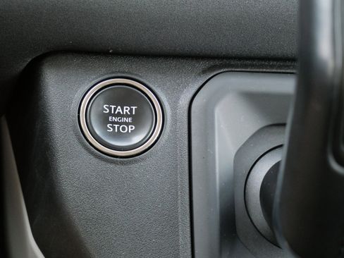Used 2023 Land Rover Defender 110 S AWD/4WD image 25