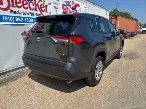 Used 2023 Toyota RAV4 LE FWD image 3