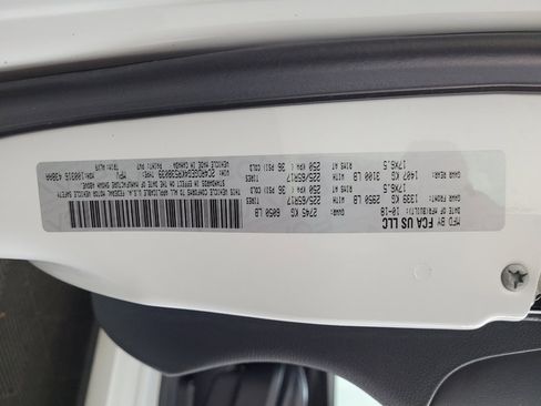 Used 2019 Dodge Grand Caravan GT FWD image 33