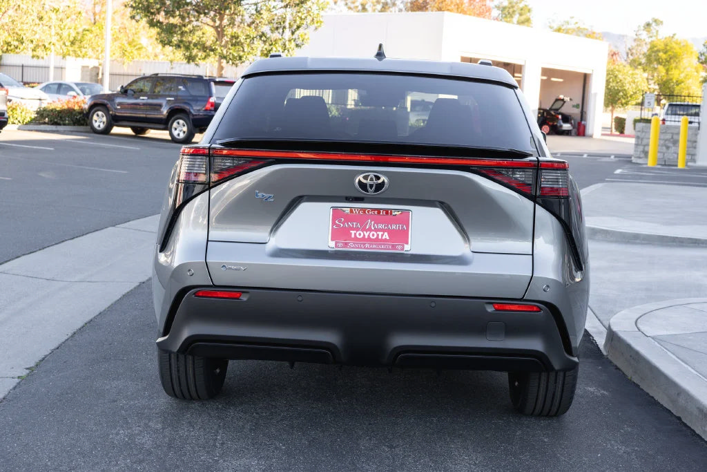 New 2027 Toyota bZ FWD image 6
