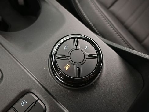 New 2025 Ford Ranger Lariat w/ FX4 Off-Road Package image 26