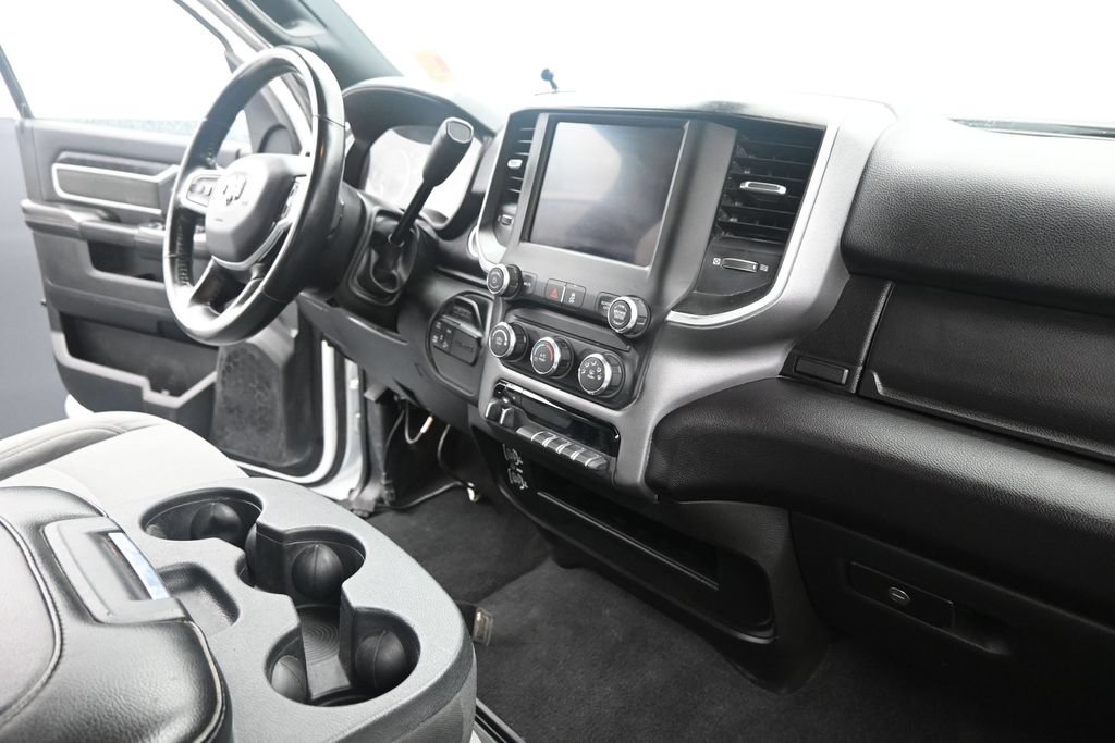 Used 2024 RAM 2500 Big Horn w/ Off Road Package AWD/4WD image 28