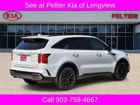 Used 2022 Kia Sorento SX FWD image 4