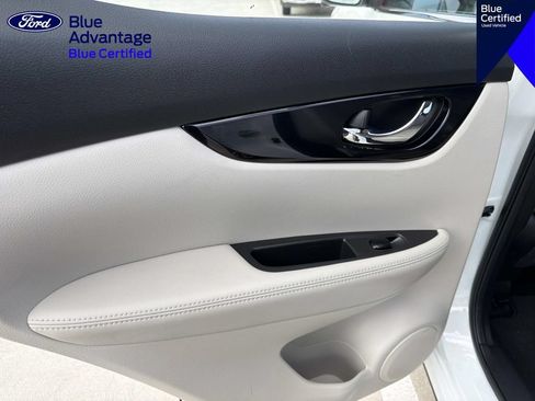 Used 2019 Nissan Rogue Sport SL FWD image 10