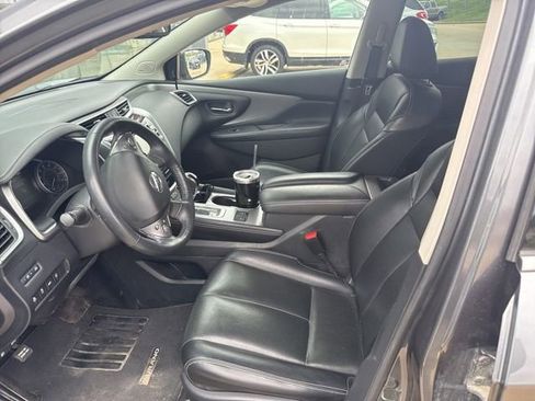 Used 2020 Nissan Murano SL w/ Moonroof Package AWD/4WD image 2