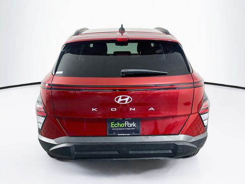 Used 2025 Hyundai Kona SEL FWD image 7