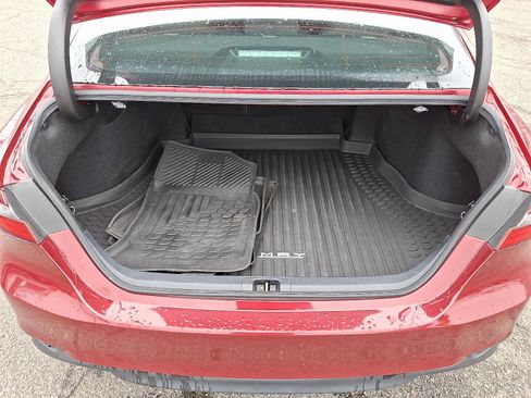 Certified 2022 Toyota Camry LE image 29