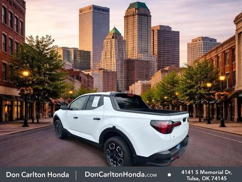 Used 2024 Hyundai Santa Cruz SE FWD image 7