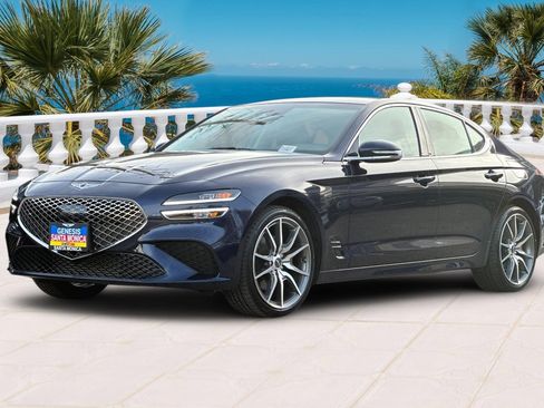 Used 2023 Genesis G70 2.0T image 8
