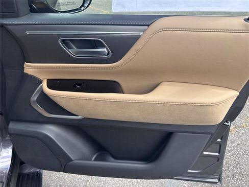 New 2026 INFINITI QX80 Luxe w/ Cargo Package image 23