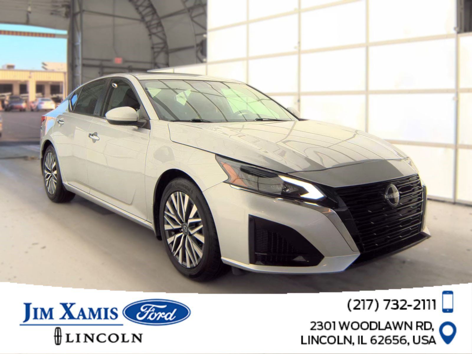 Used 2023 Nissan Altima 2.5 SV w/ SV Premium Package FWD image 1