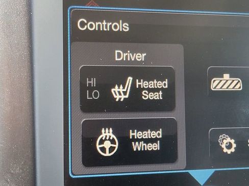 Used 2015 Jeep Cherokee Latitude w/ Comfort/Convenience Group FWD image 7