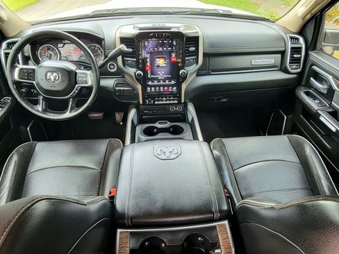 Used 2019 RAM 3500 Laramie image 8