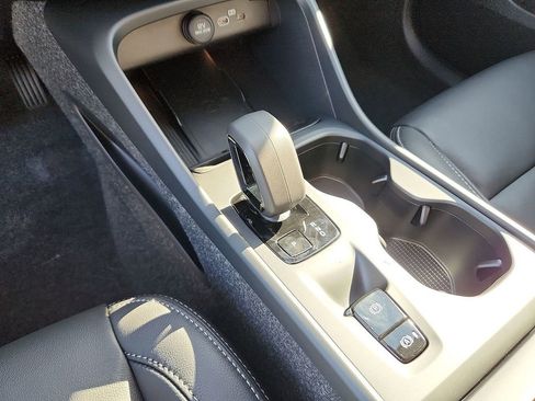 New 2026 Volvo XC40 B5 Core w/ Climate Package image 15