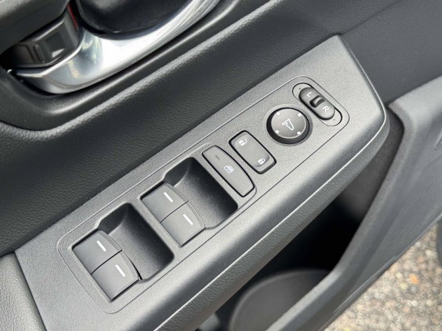 Used 2026 Honda CR-V Sport-L image 16