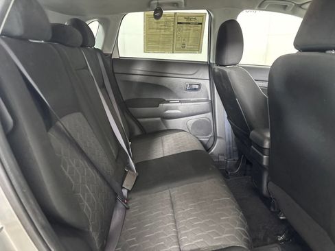 Used 2025 Mitsubishi Outlander Sport ES AWD/4WD image 26
