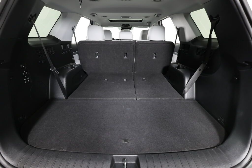 Used 2022 Hyundai Palisade SEL w/ 8P Bench Seat Package AWD/4WD image 20