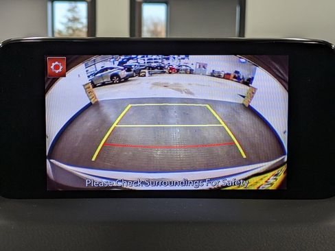 Used 2018 MAZDA CX-5 Touring w/ Preferred Equipment Package image 13