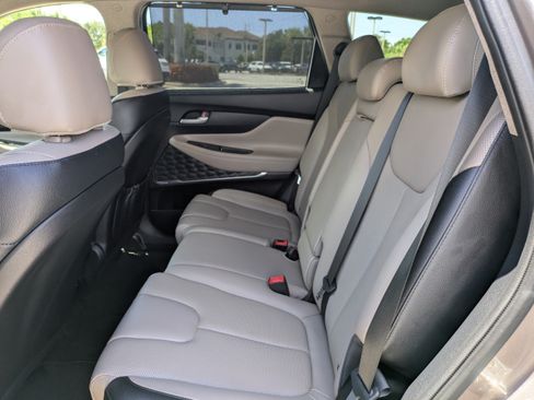 Used 2019 Hyundai Santa Fe Limited FWD image 13