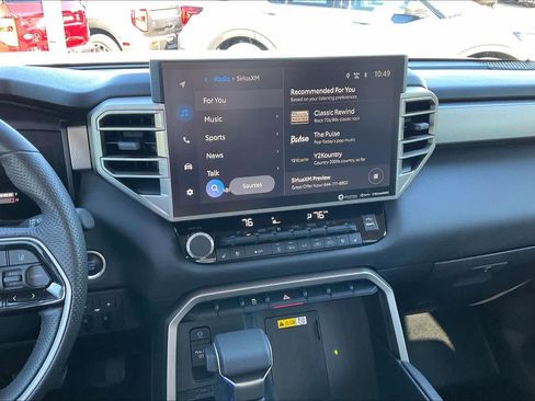 Used 2024 Toyota Tundra Limited image 6